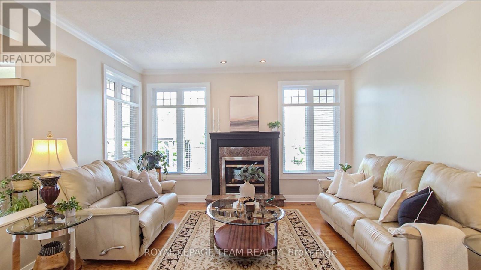 34 Rochelle Drive
