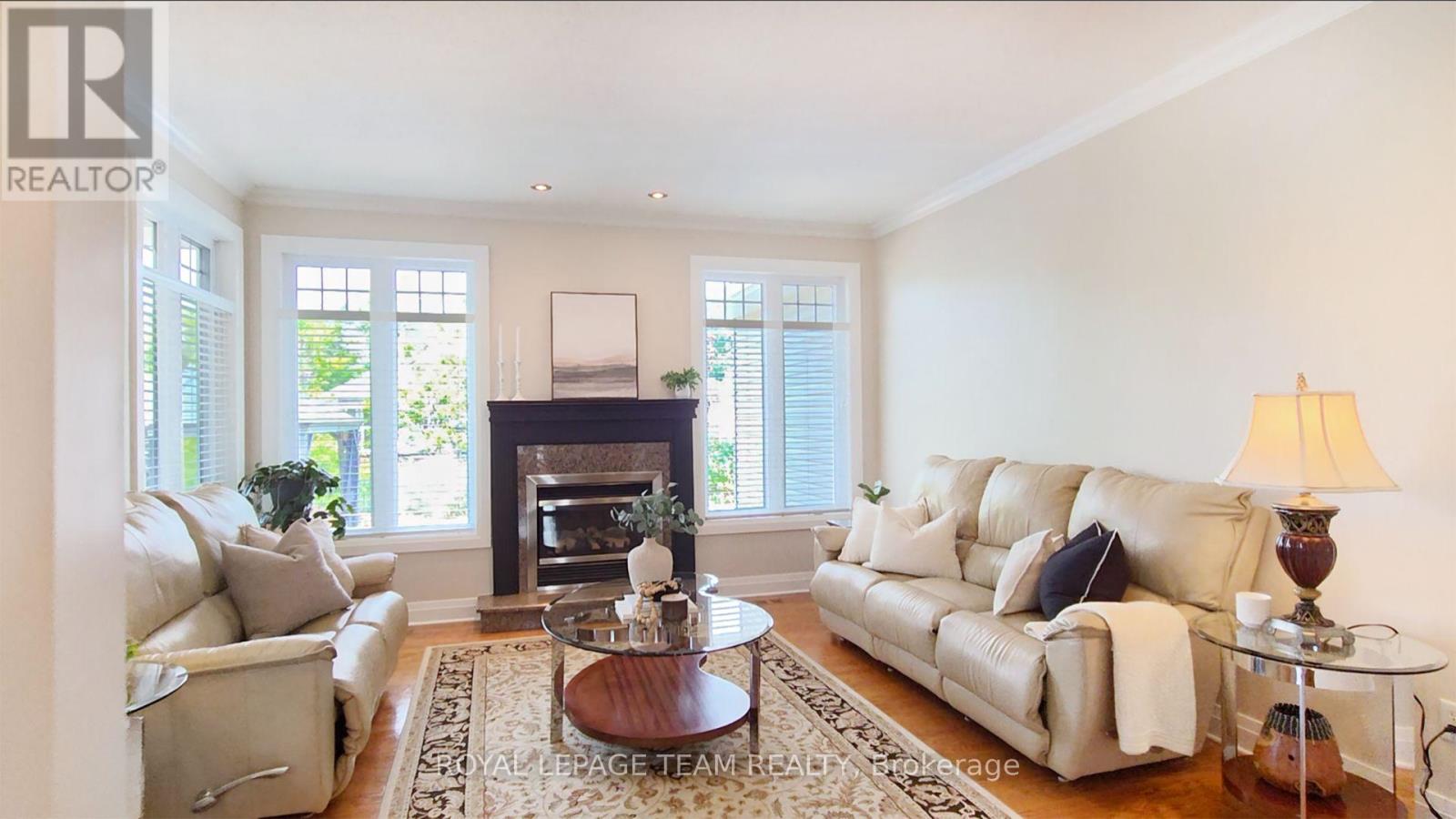 34 Rochelle Drive