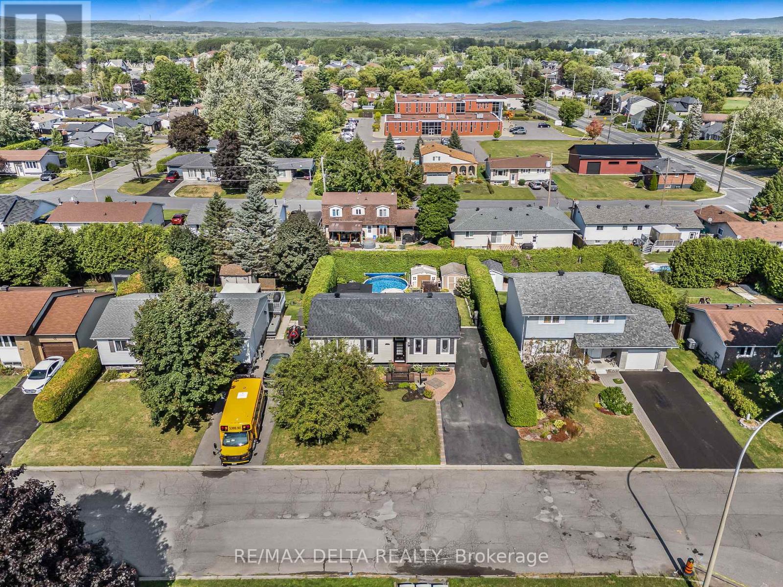 381 Dalrymple Drive