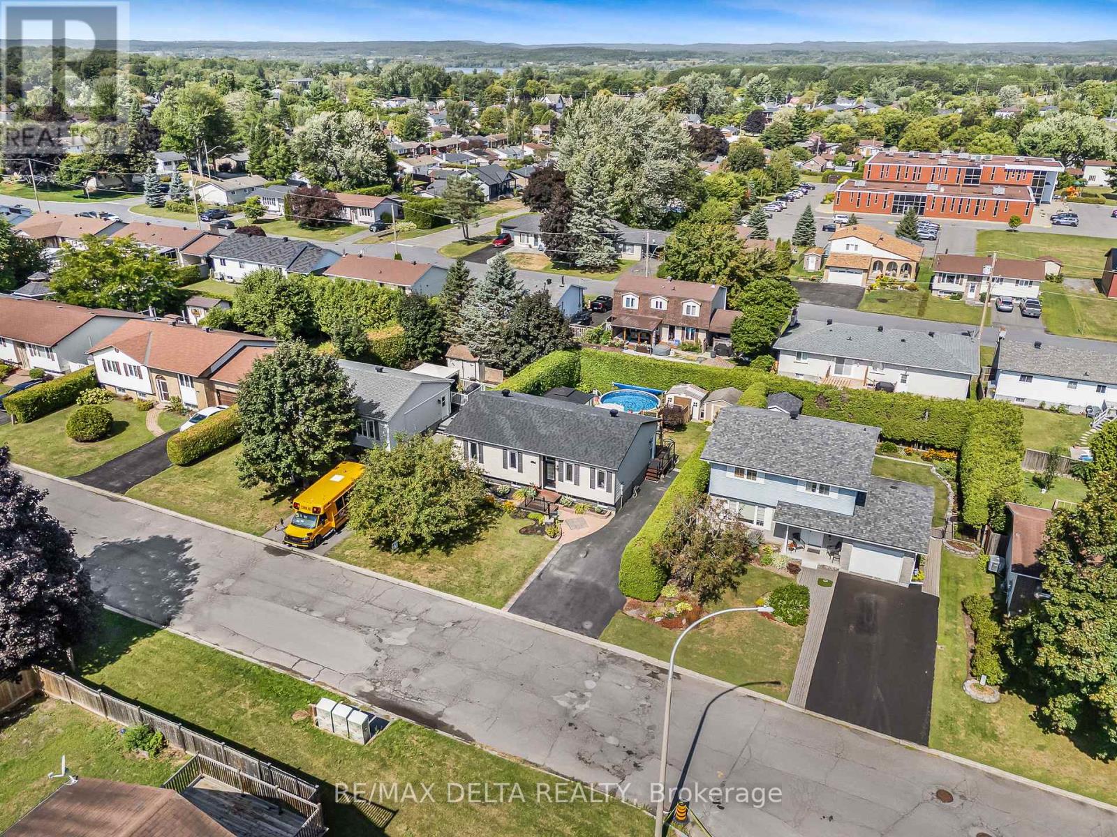 381 Dalrymple Drive