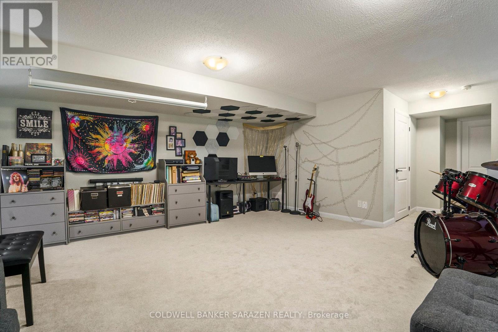 2067 Caltra Crescent