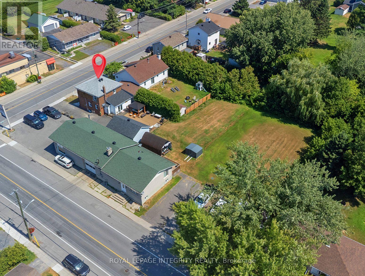 2234 Laval Street