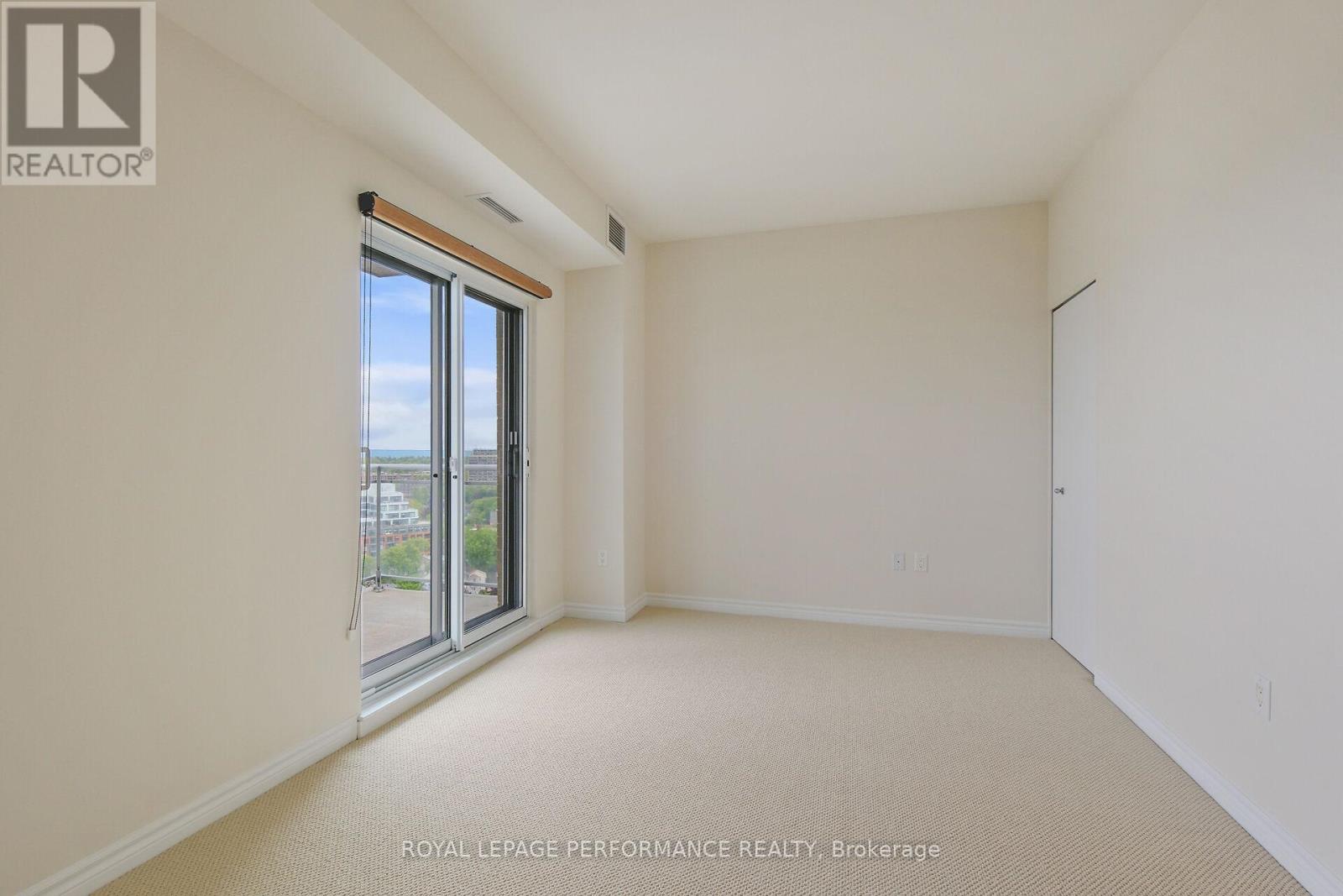 1807 - 70 Landry Street