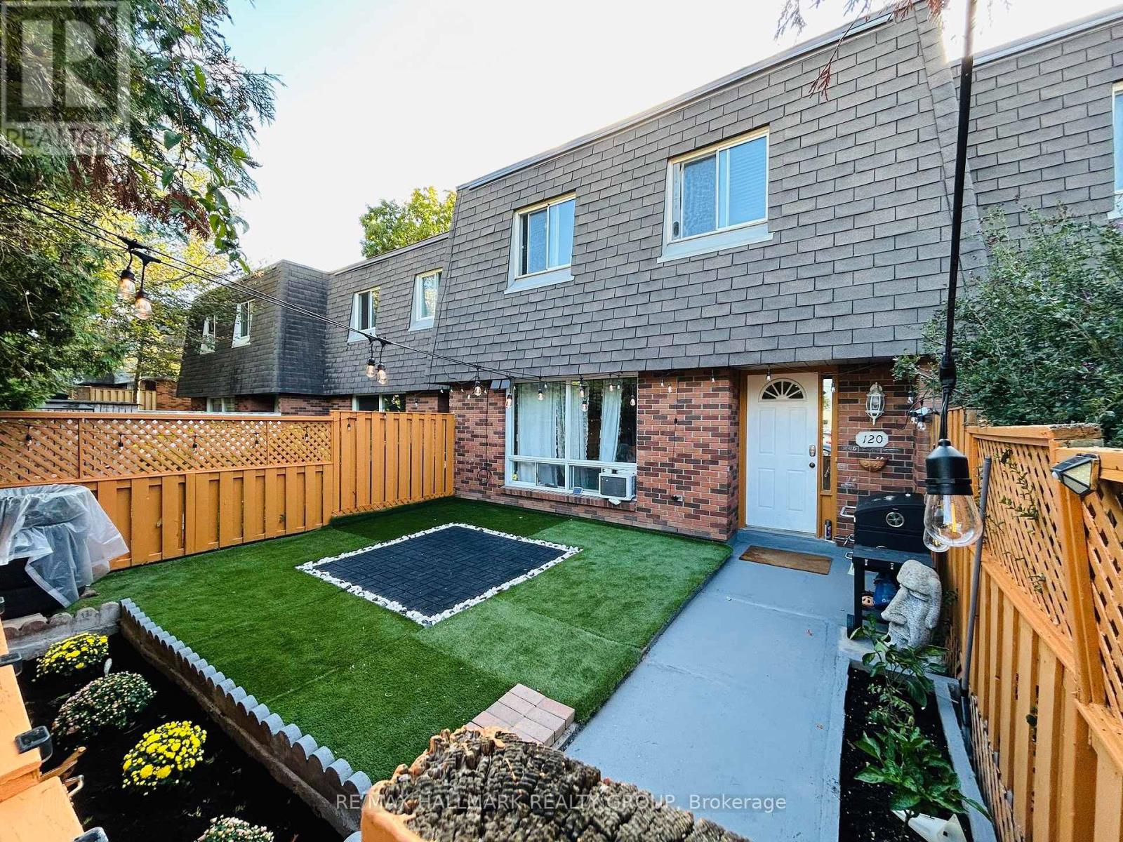 120 Royalton Private