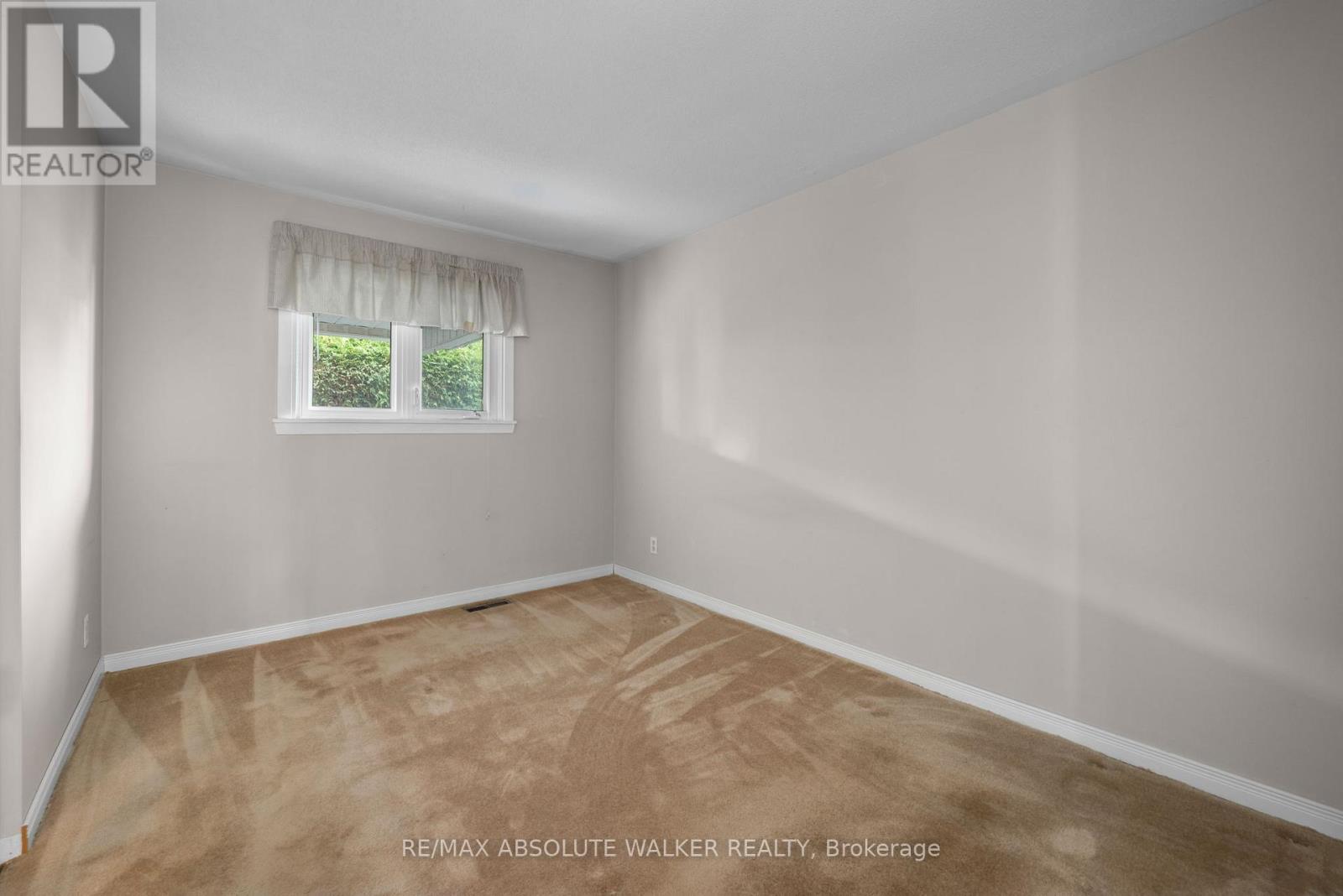 365 Amiens Street