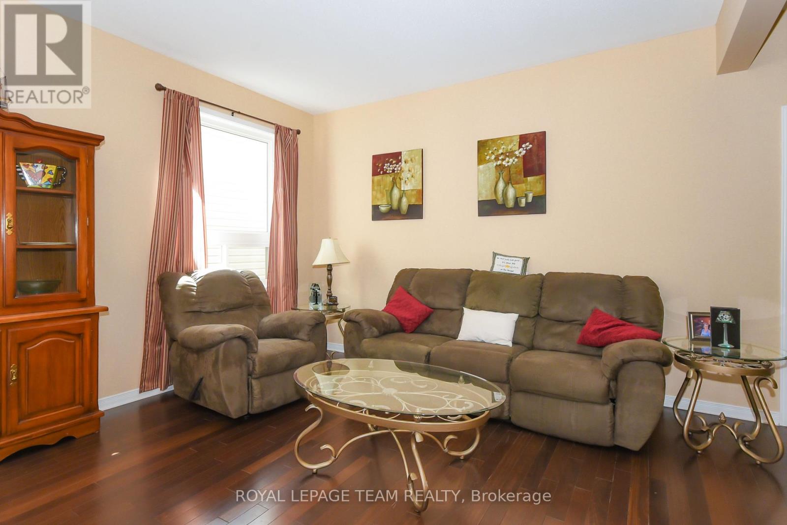 3101 Strandherd Drive, Suite 4