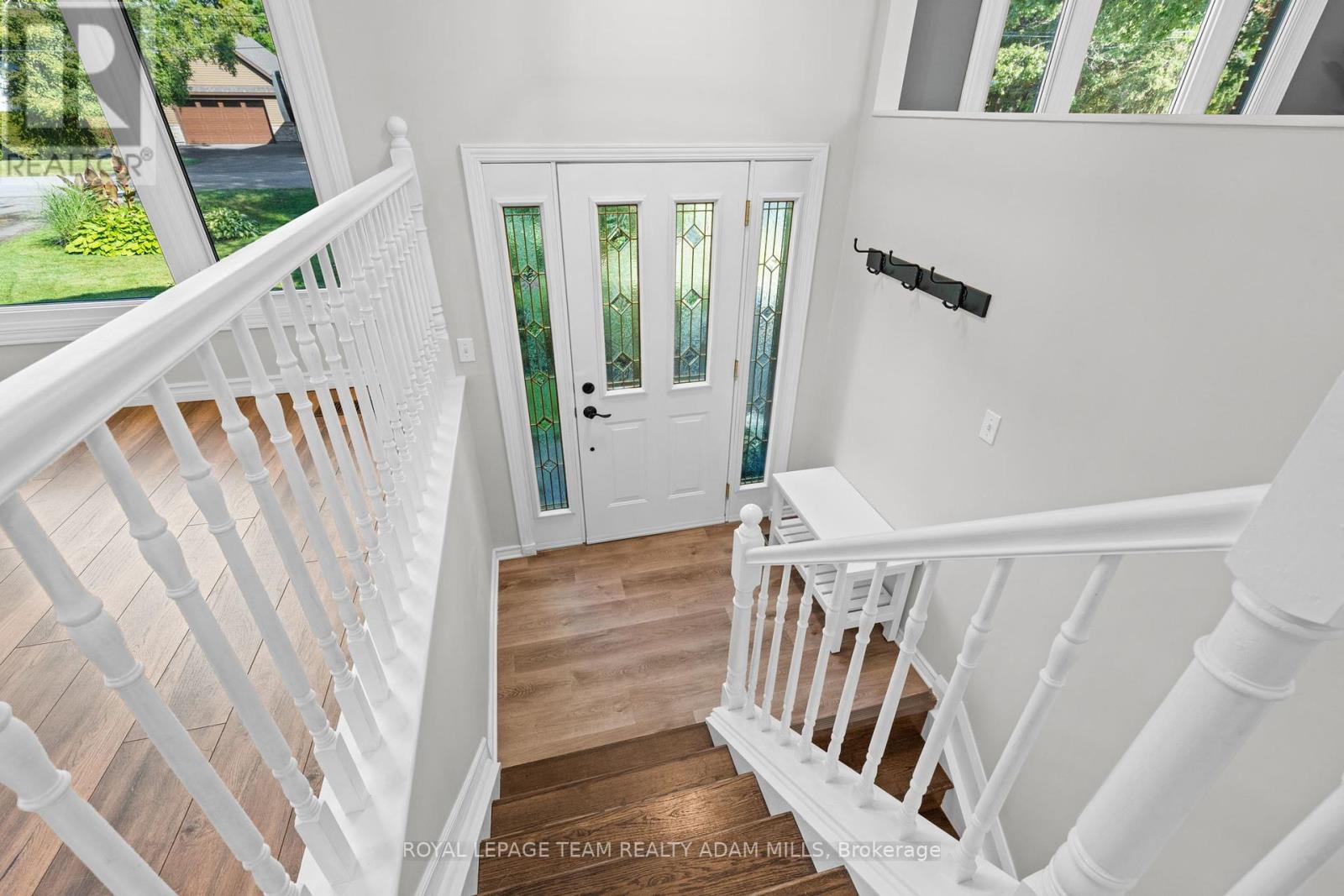 1095 Boucher Crescent