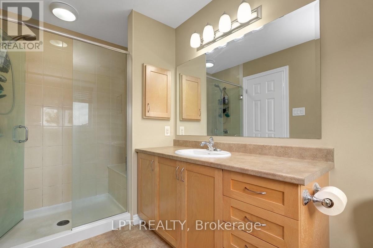 148 Waterfern Way