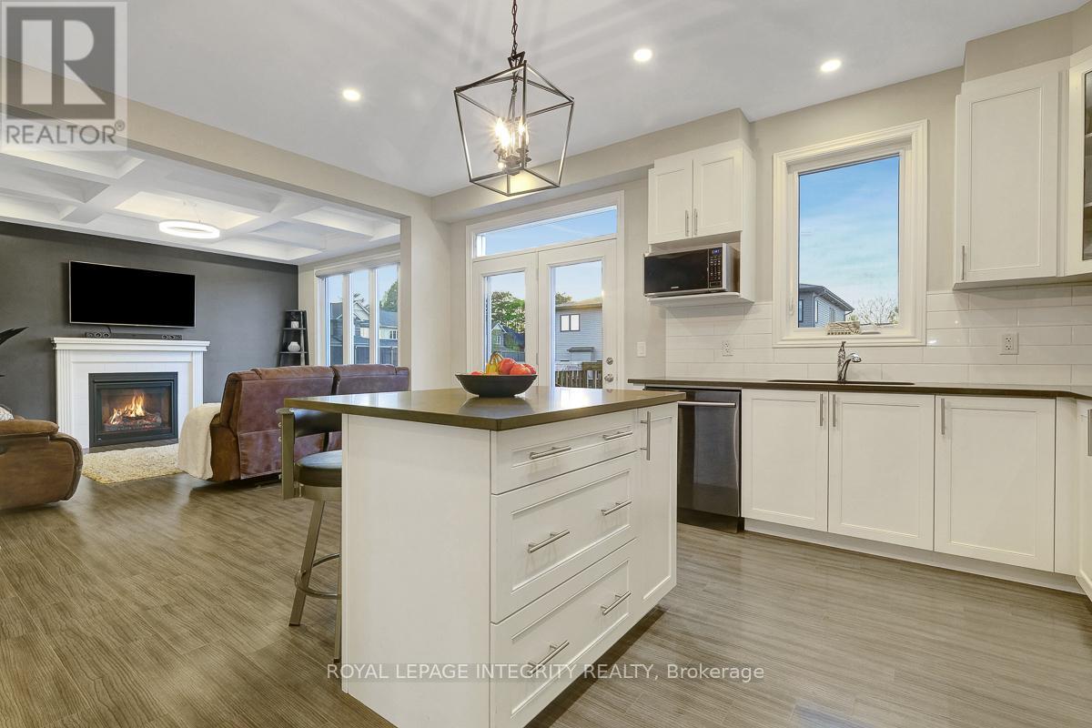 547 Parade Drive