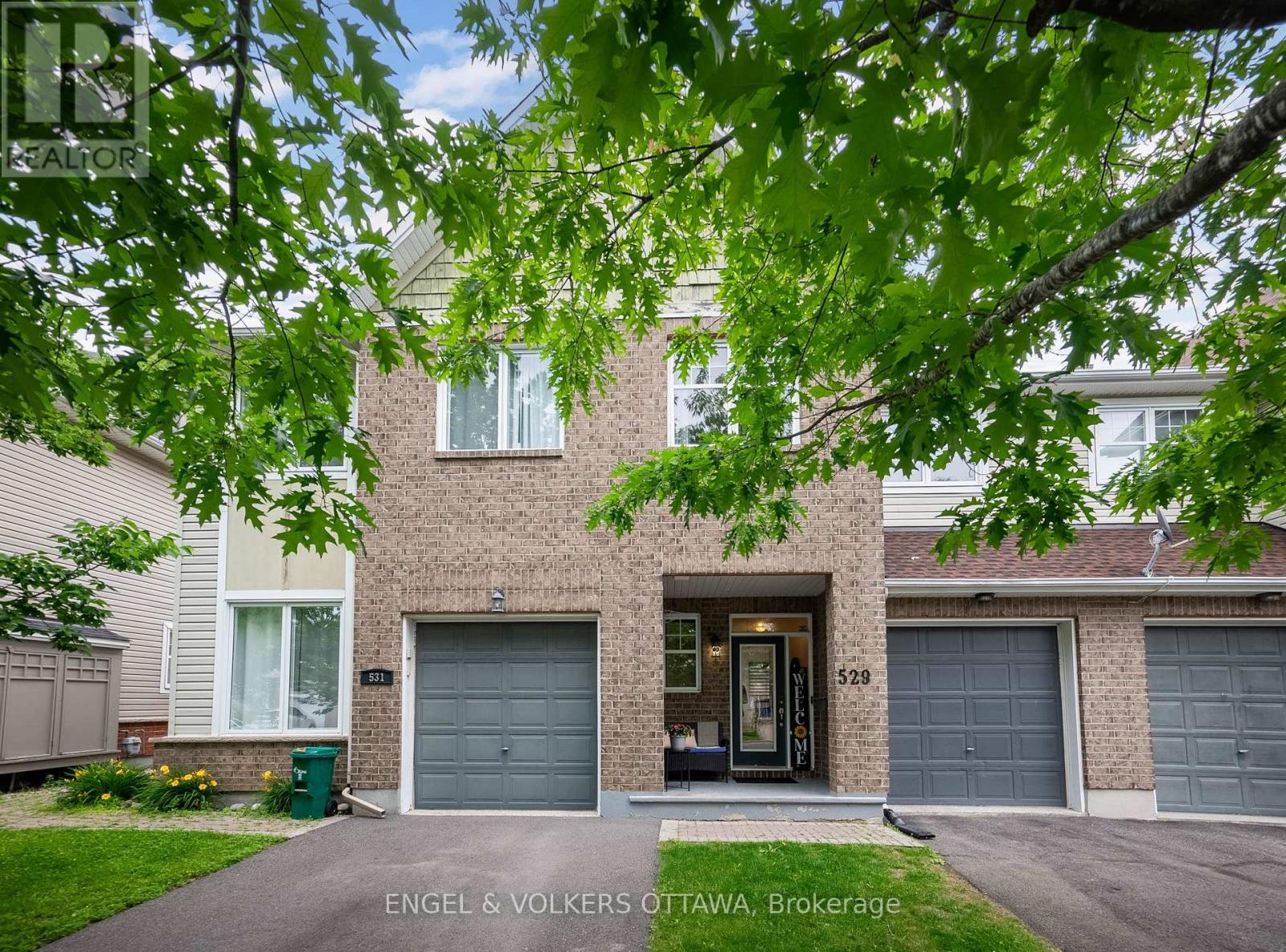 529 Devonwood Circle