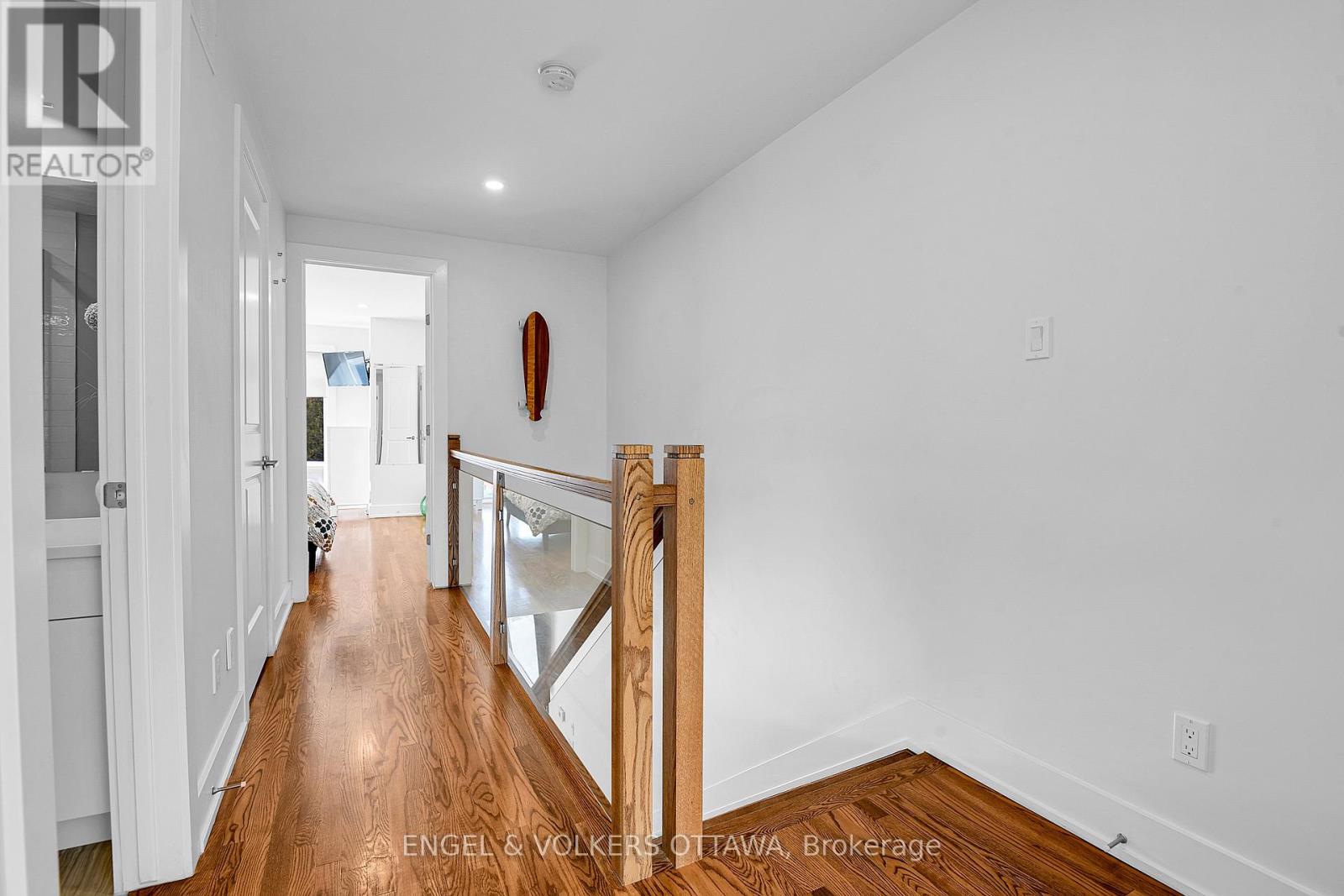 353e Booth Street