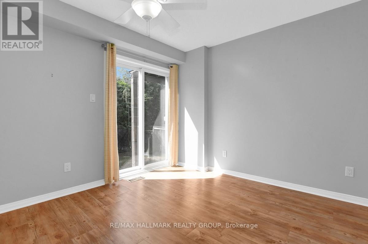 553 Burleigh Private