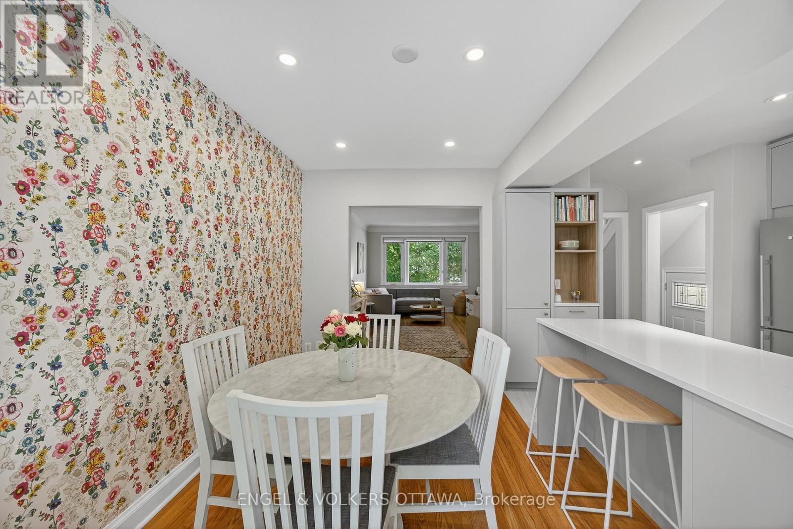 557 Roosevelt Avenue
