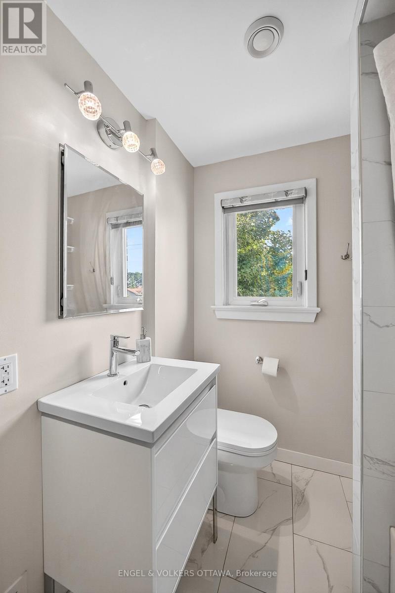 557 Roosevelt Avenue