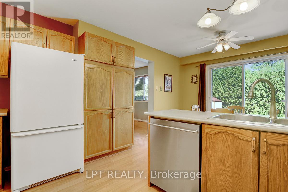 611 Tourelle Drive