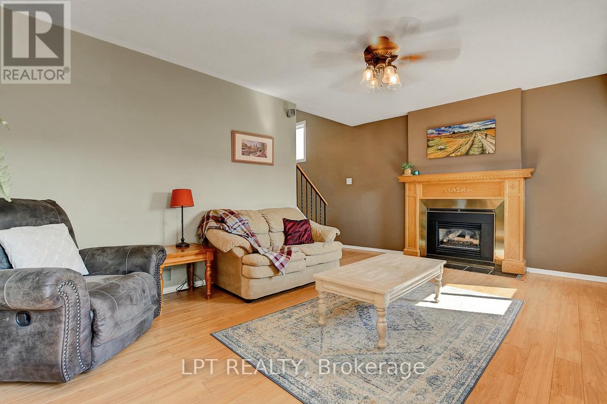 611 Tourelle Drive