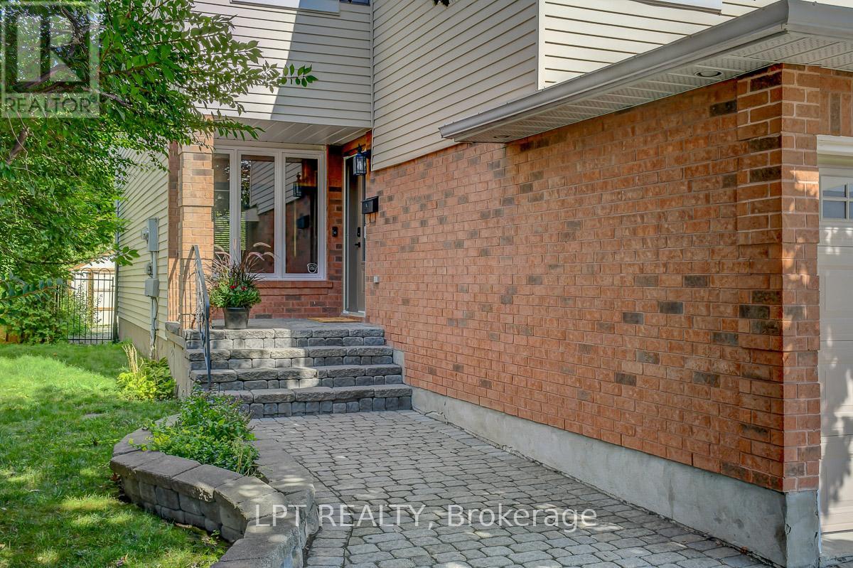 611 Tourelle Drive