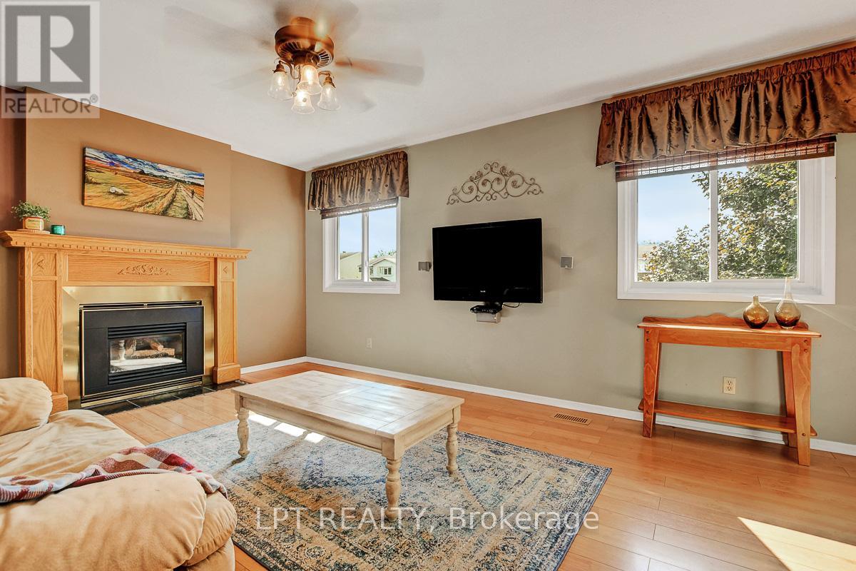 611 Tourelle Drive