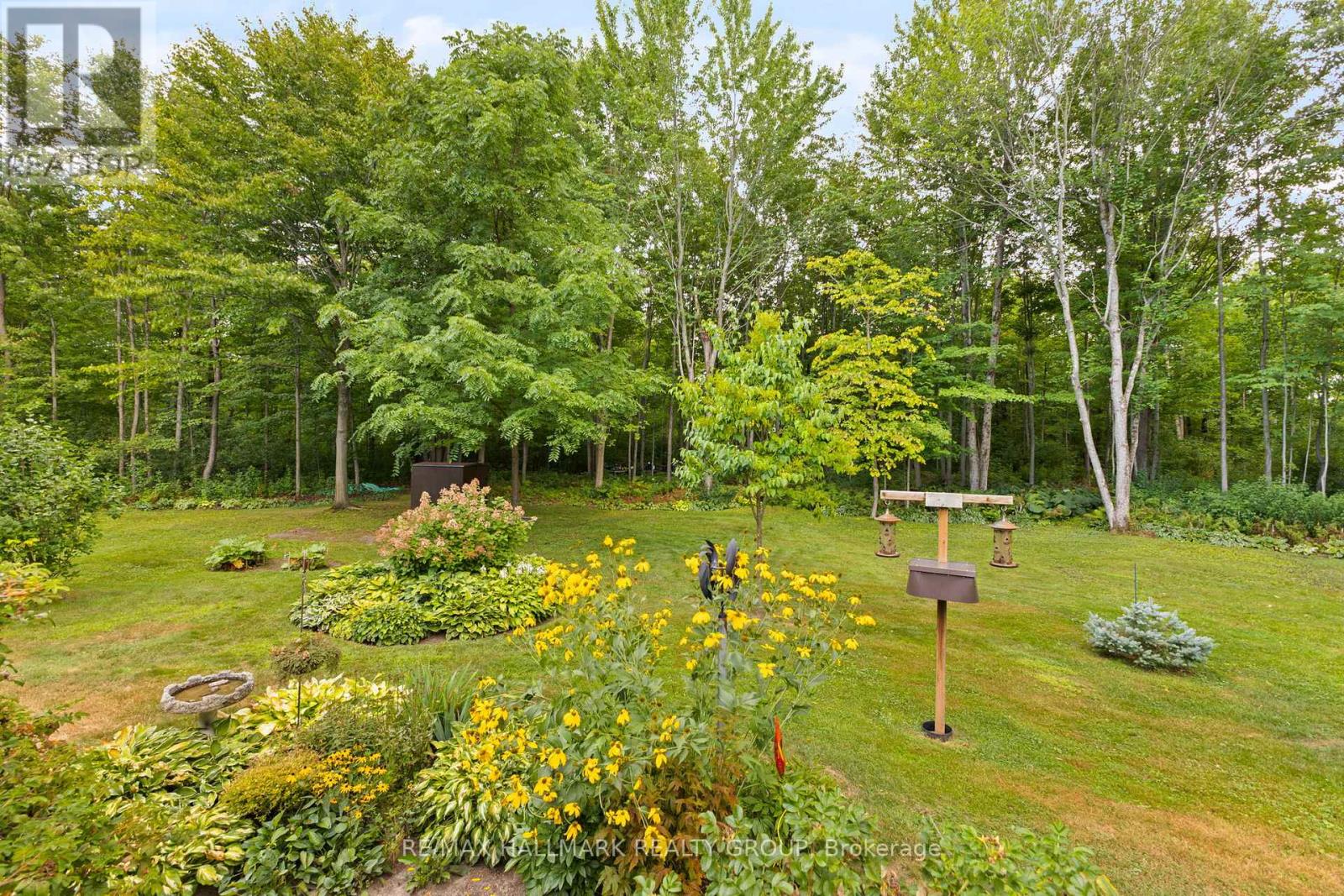 1103 Rideau Bend Crescent