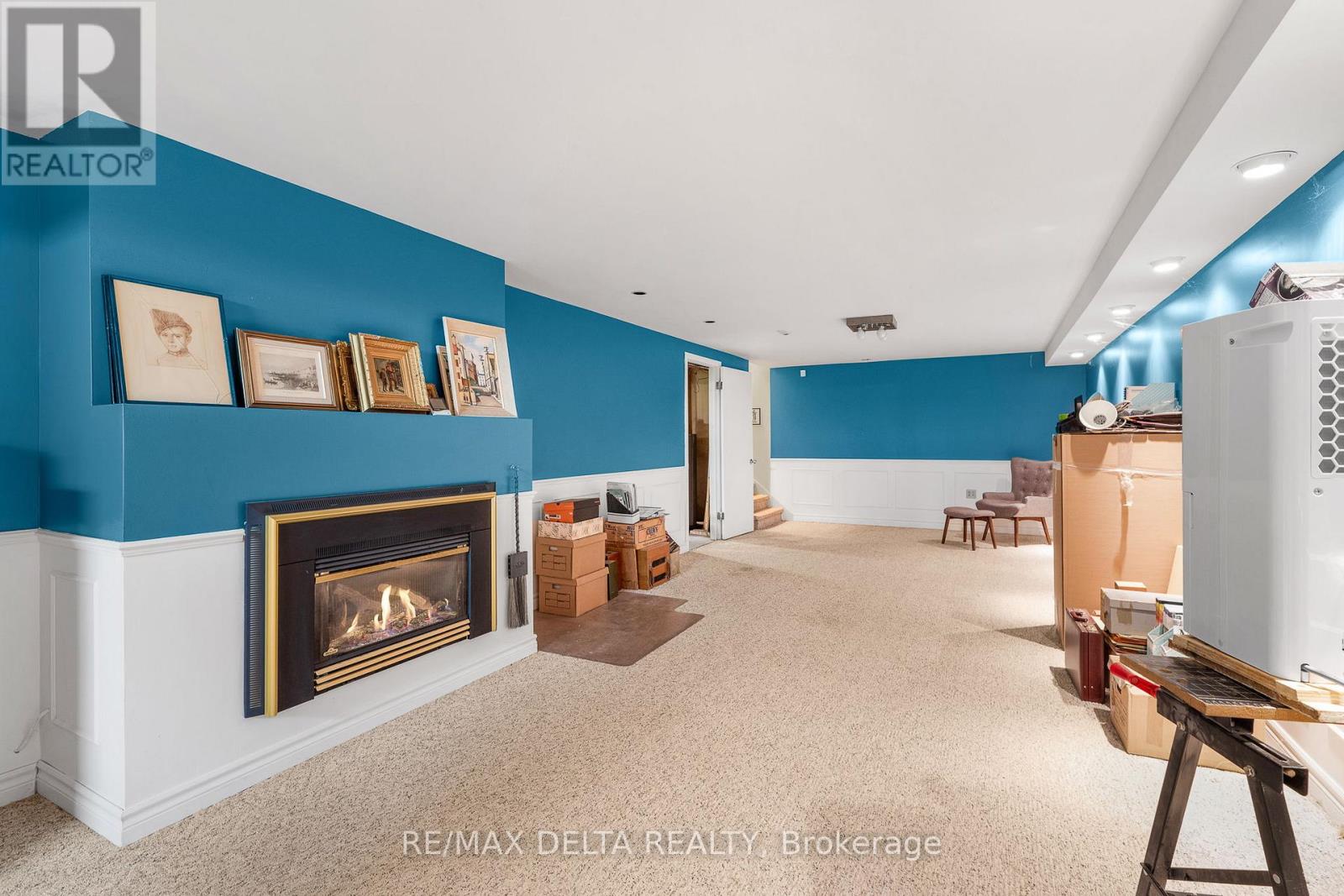 1115 Golf Club Road N
