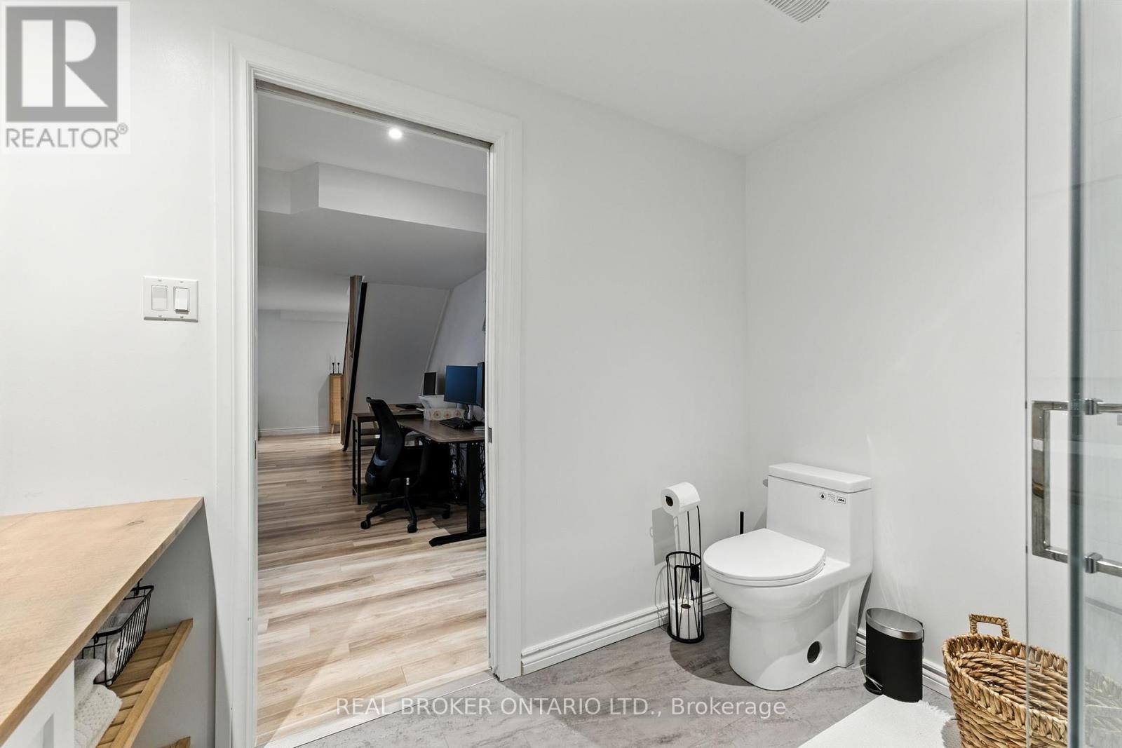 133 Raina Way