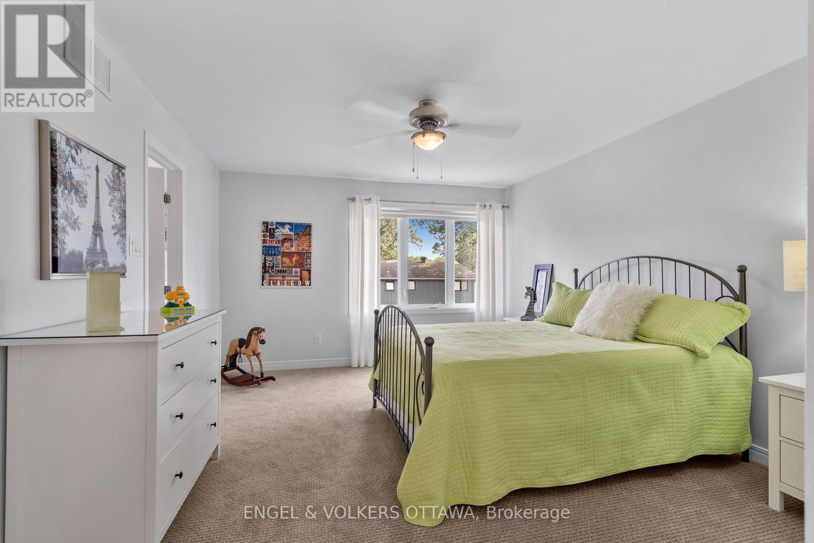 110 Encore Private