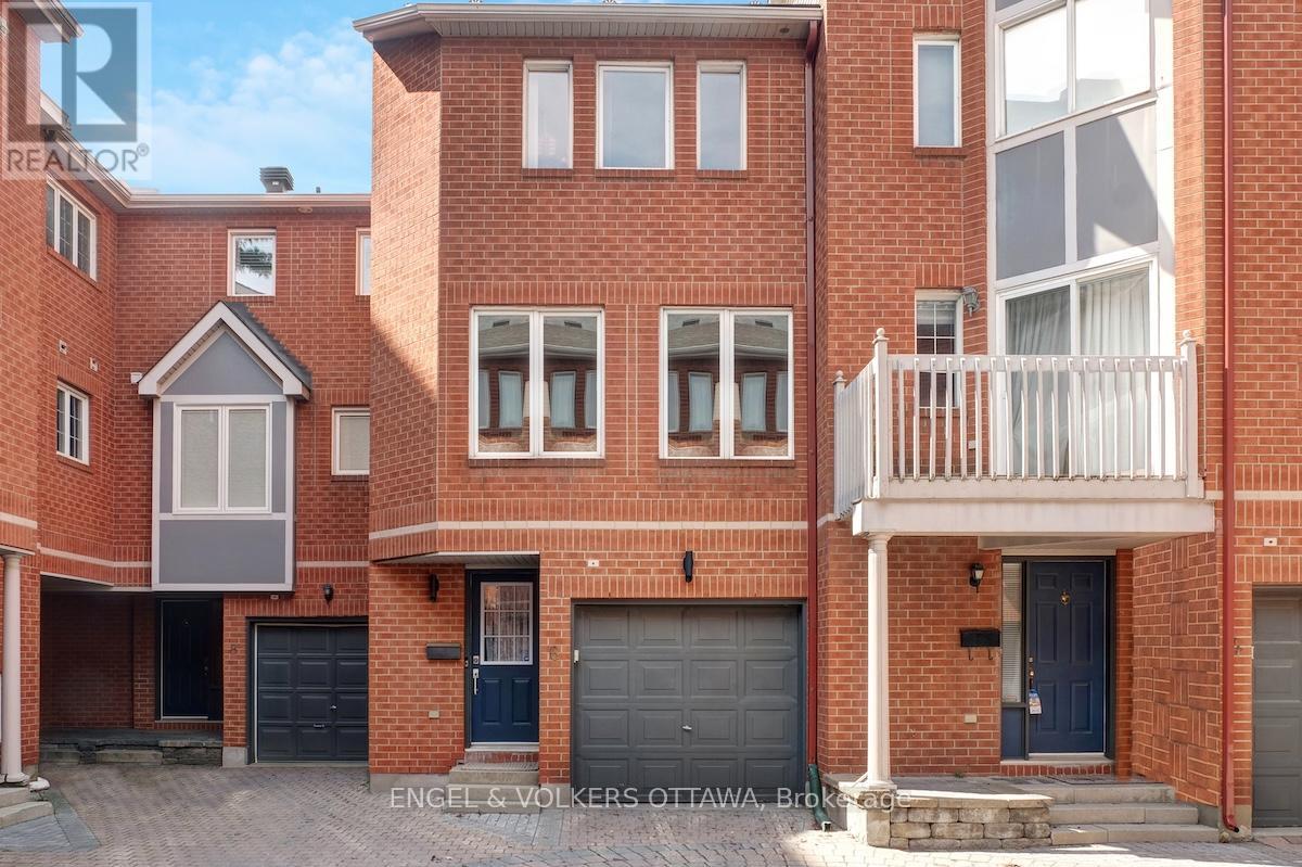 6 Stockport Private
