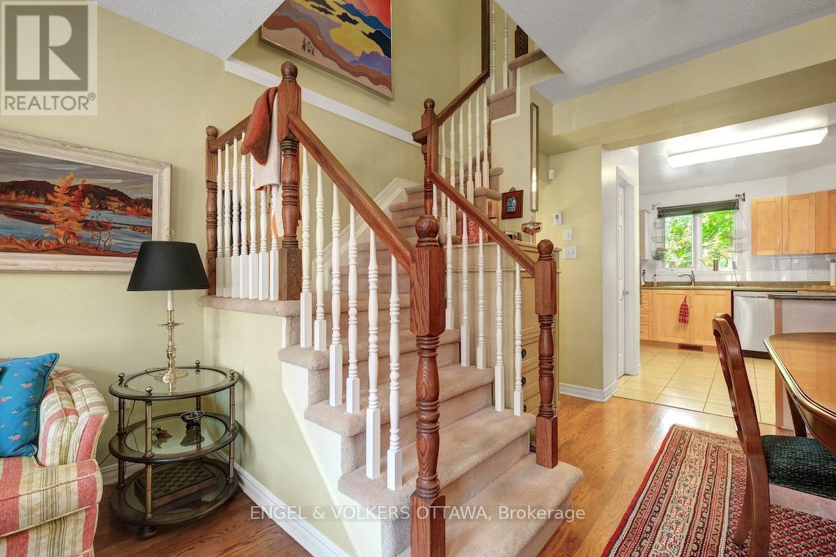 6 Stockport Private