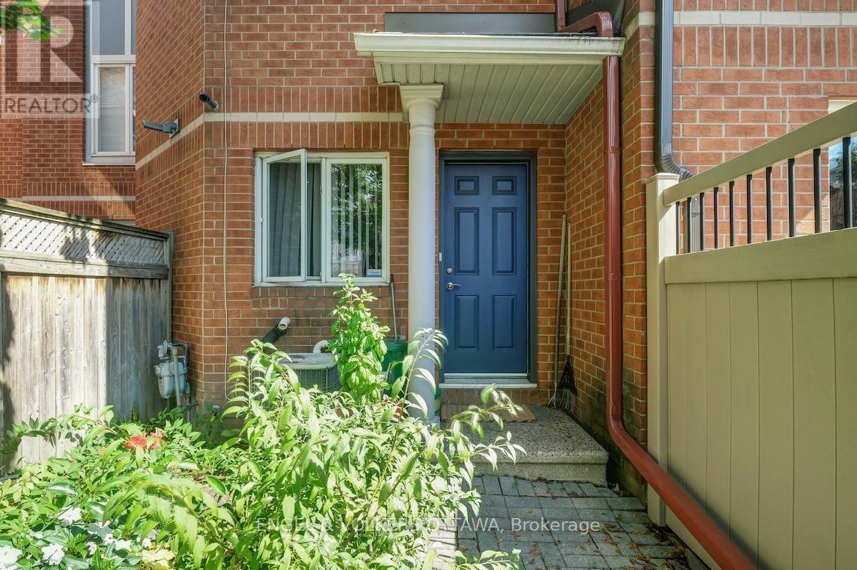 6 Stockport Private