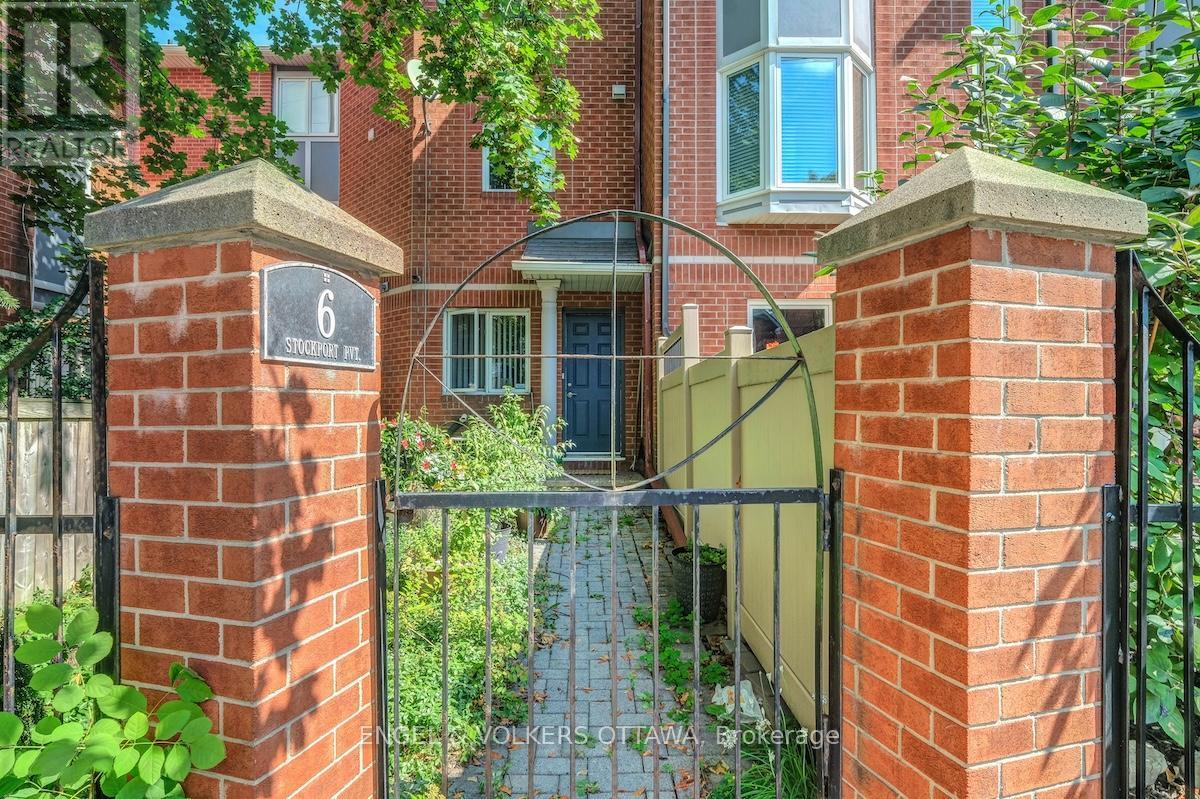 6 Stockport Private