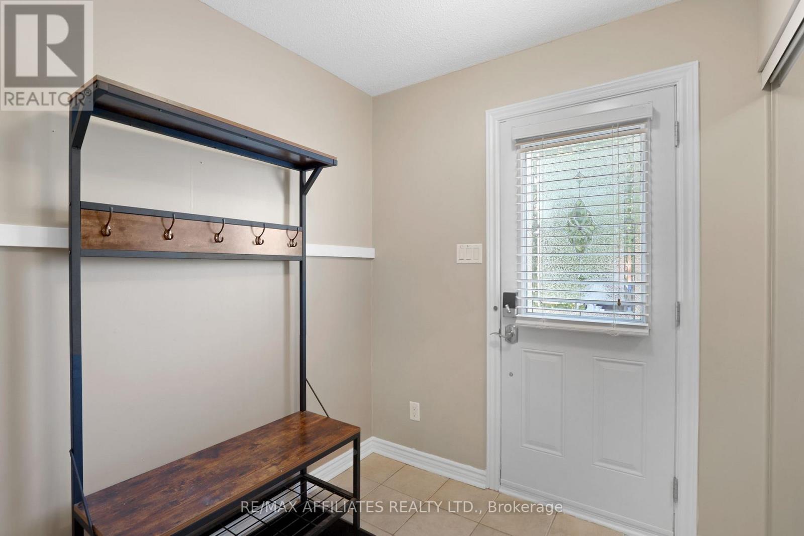 22 Castlegreen Private