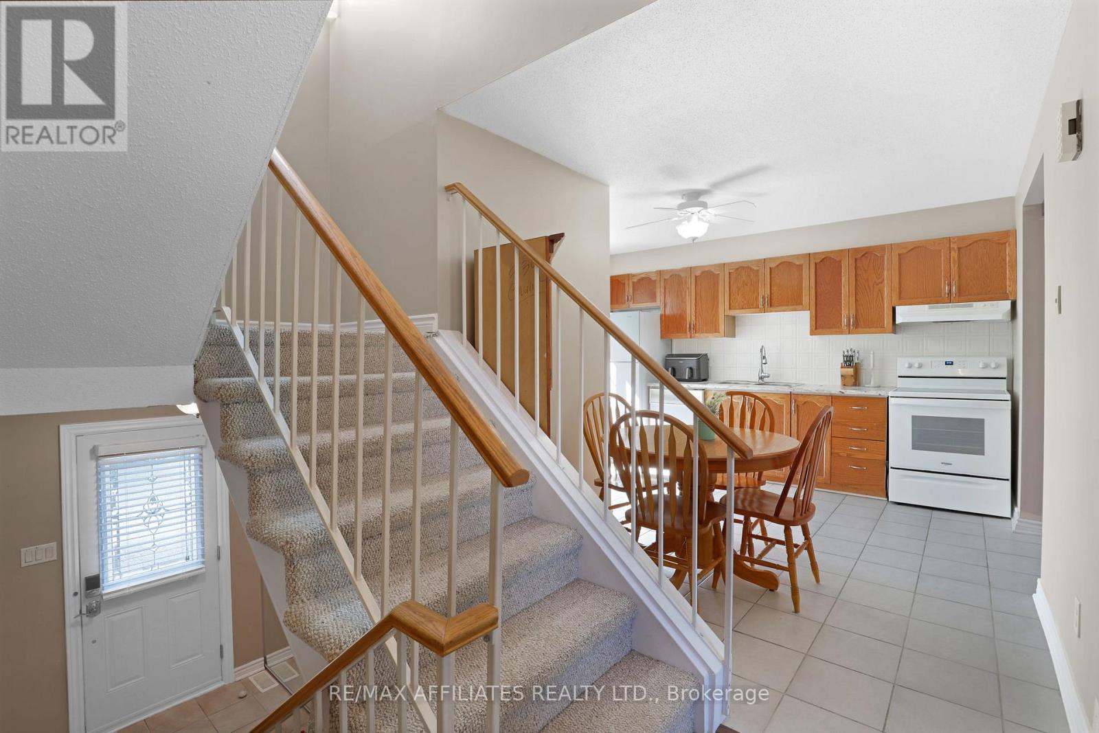22 Castlegreen Private