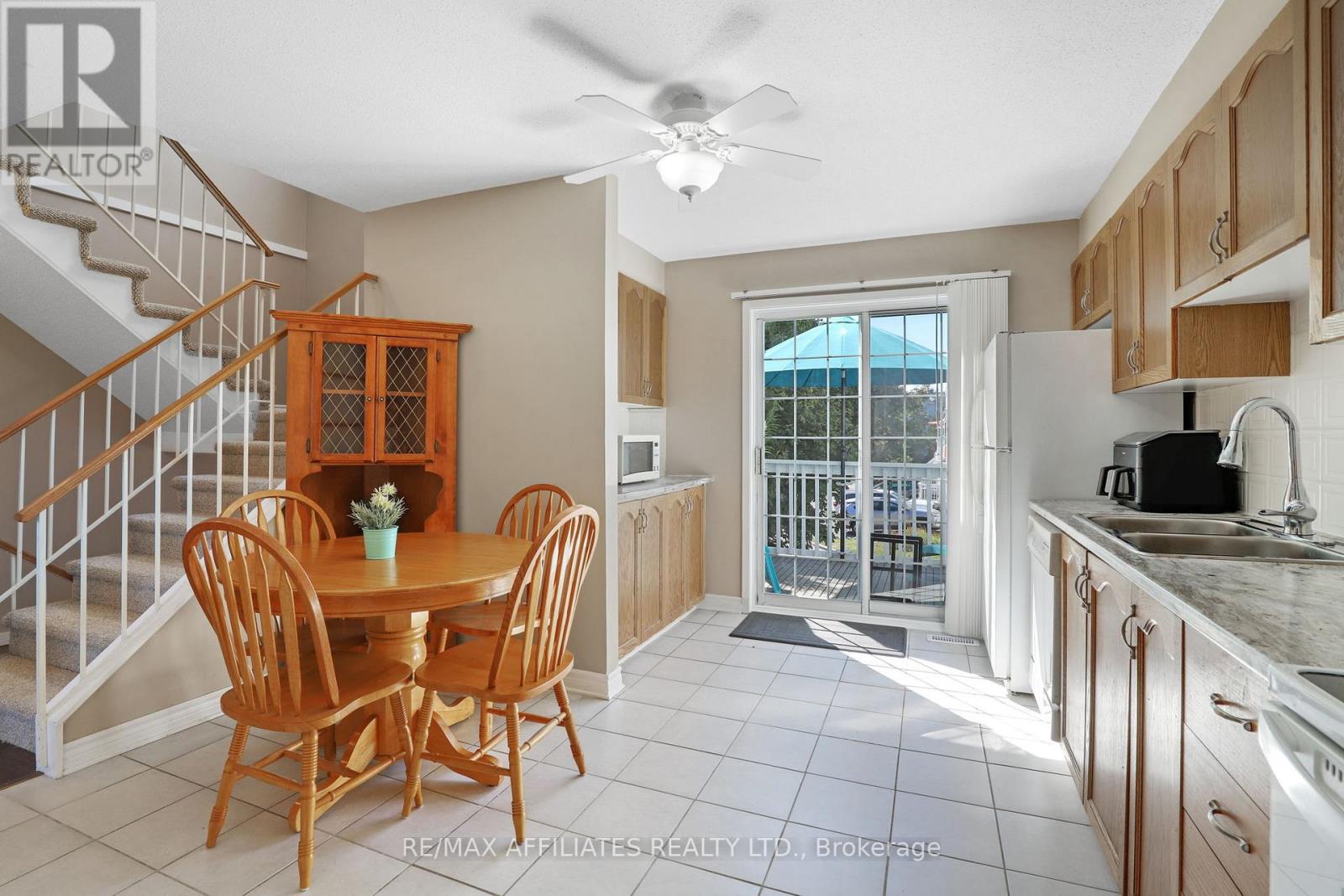 22 Castlegreen Private