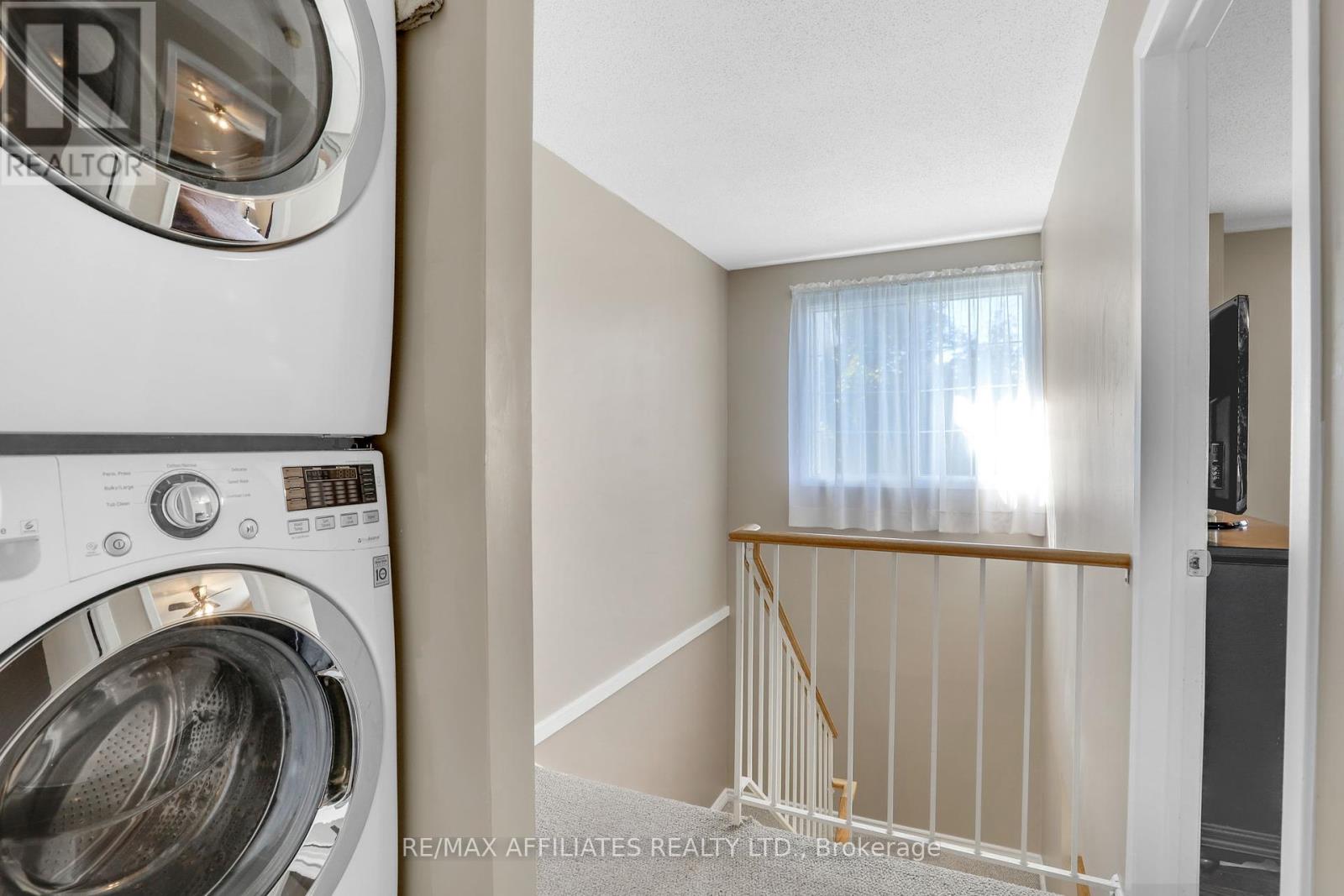 22 Castlegreen Private