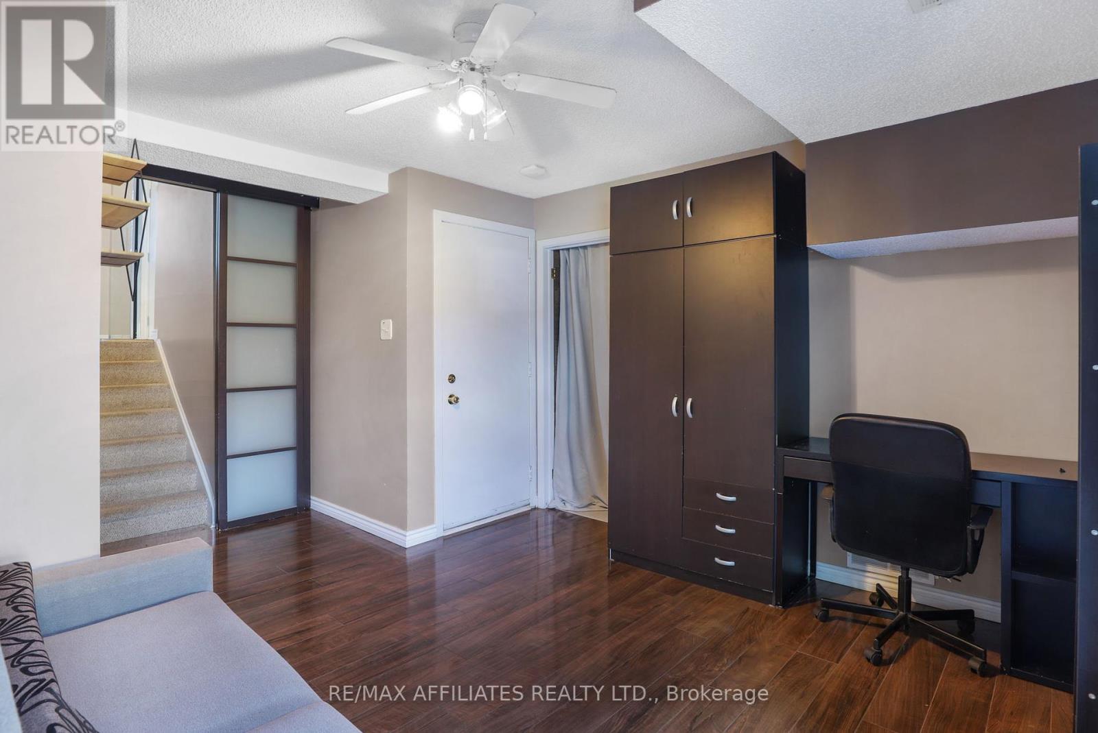 22 Castlegreen Private