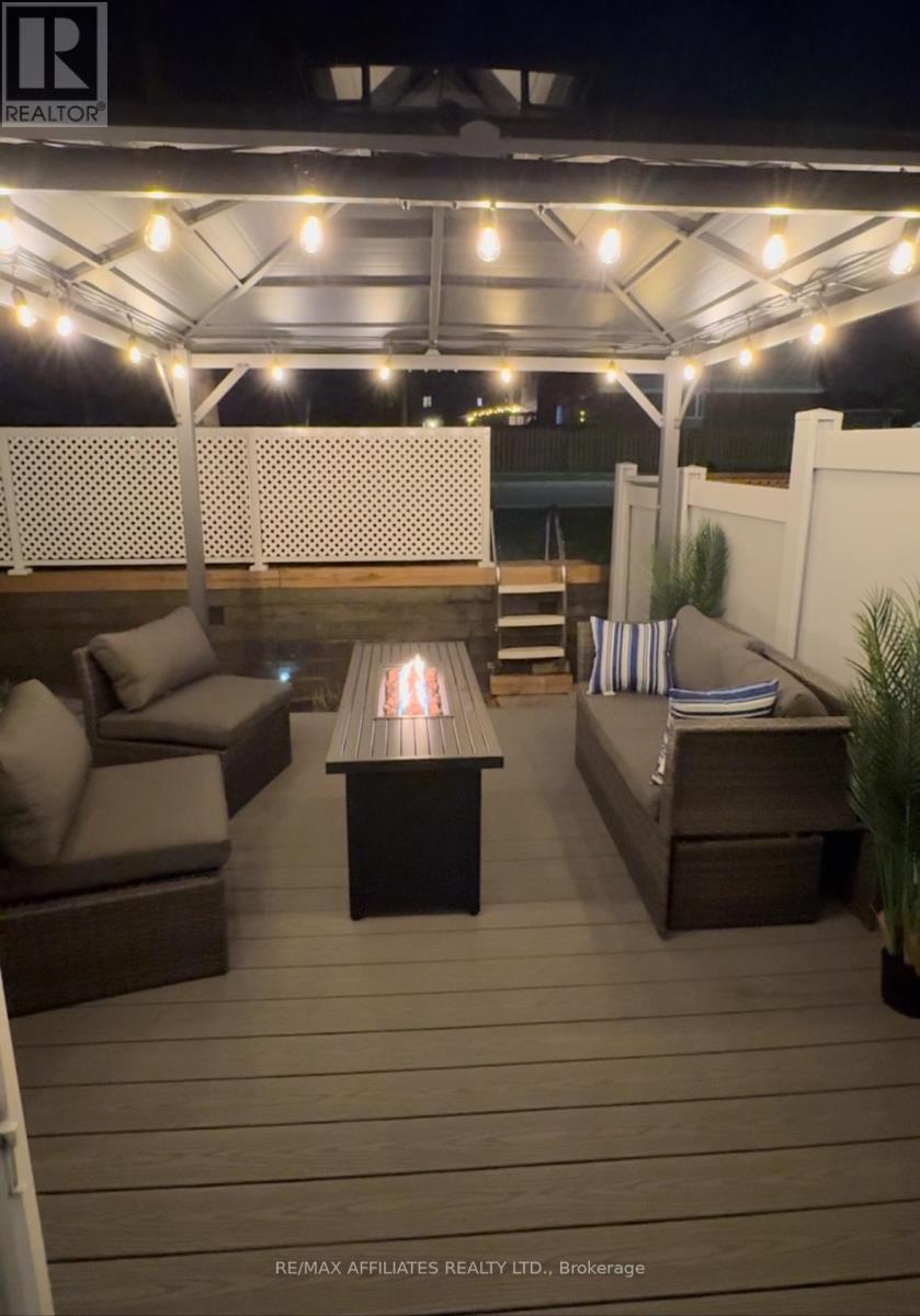 22 Castlegreen Private