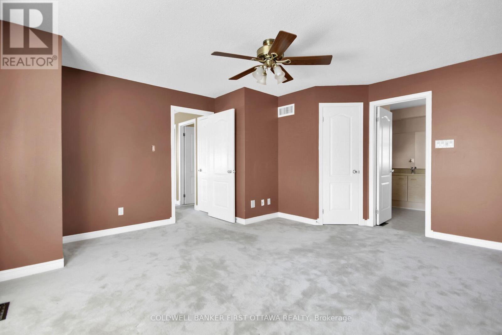 59 Rowe Drive