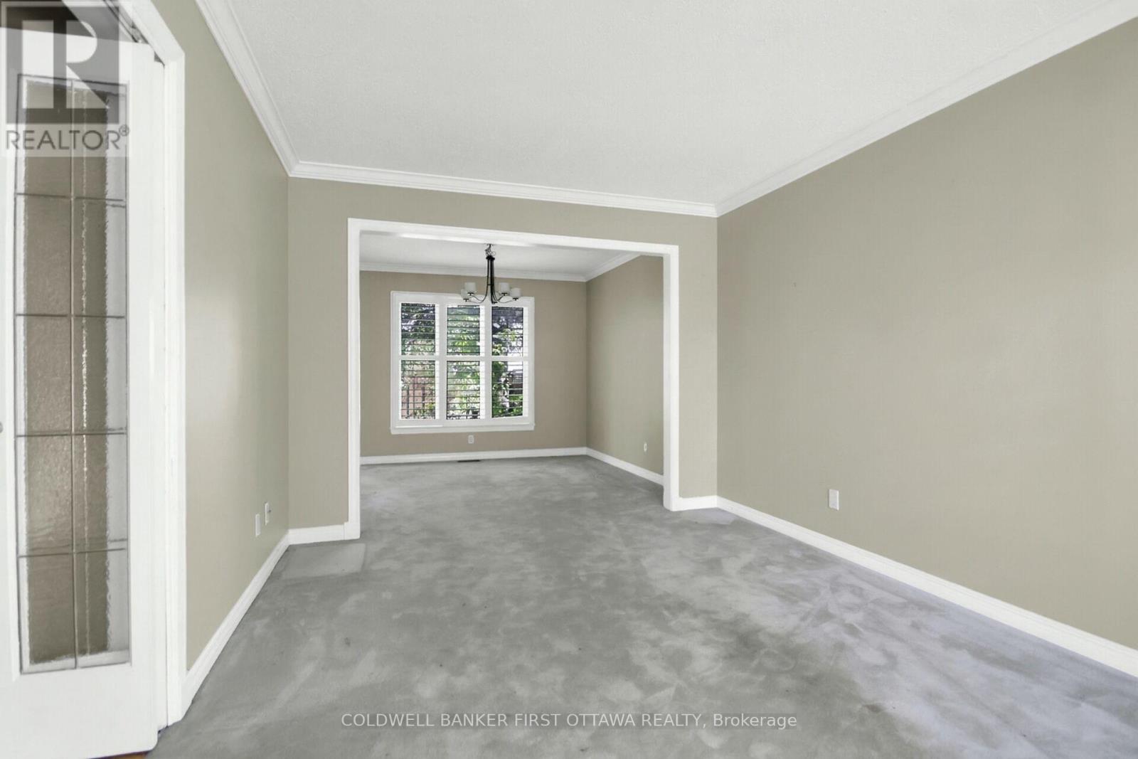 59 Rowe Drive