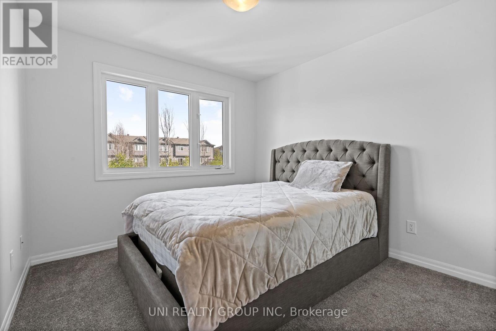 130 Hawkeswood Drive