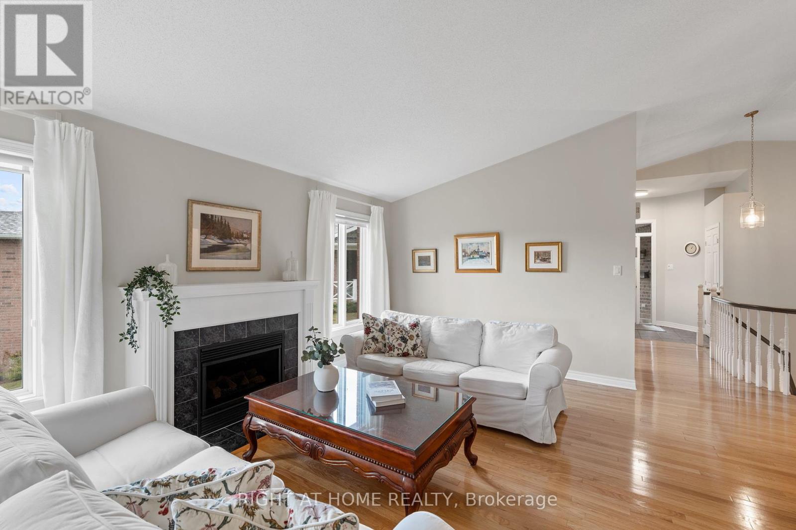 58 Amberlakes Drive