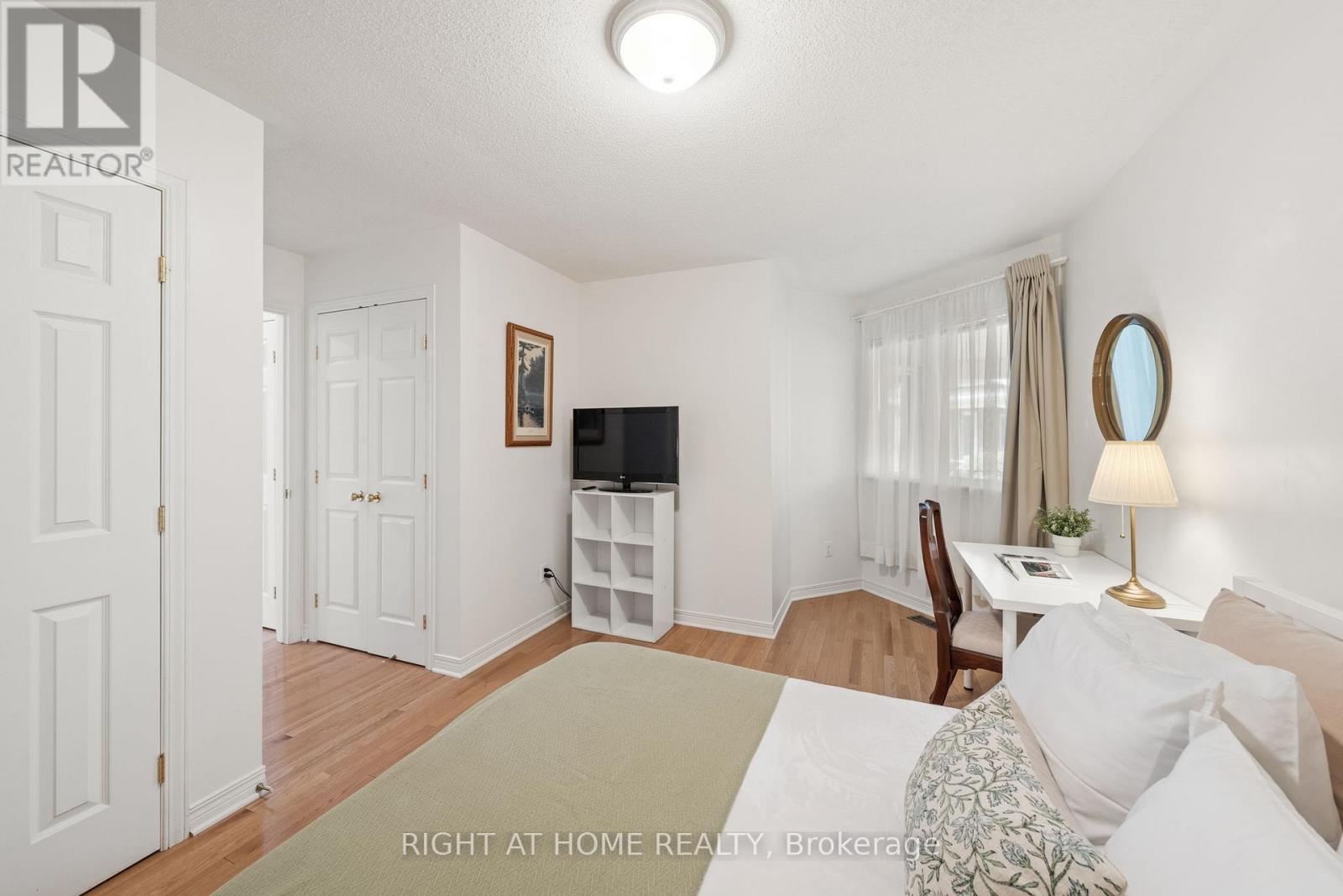 58 Amberlakes Drive