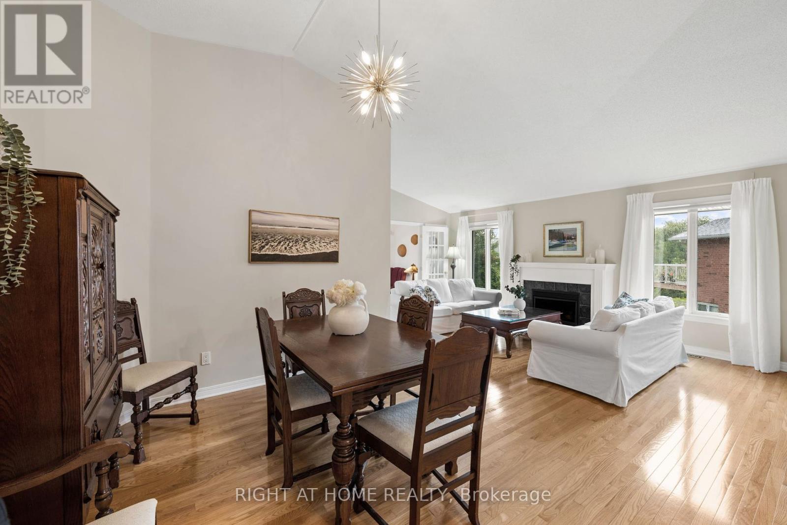 58 Amberlakes Drive
