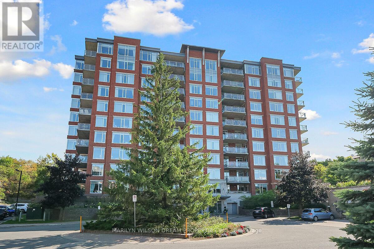 701 - 136 Darlington Private