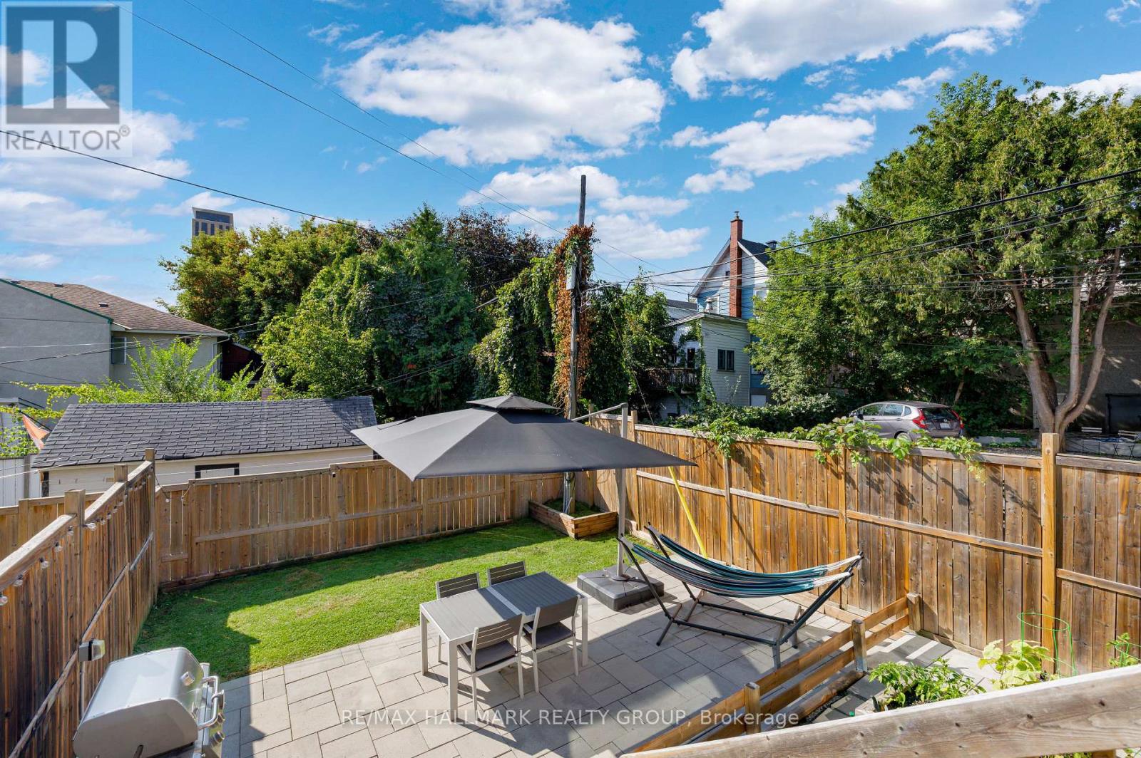 42b Young Street