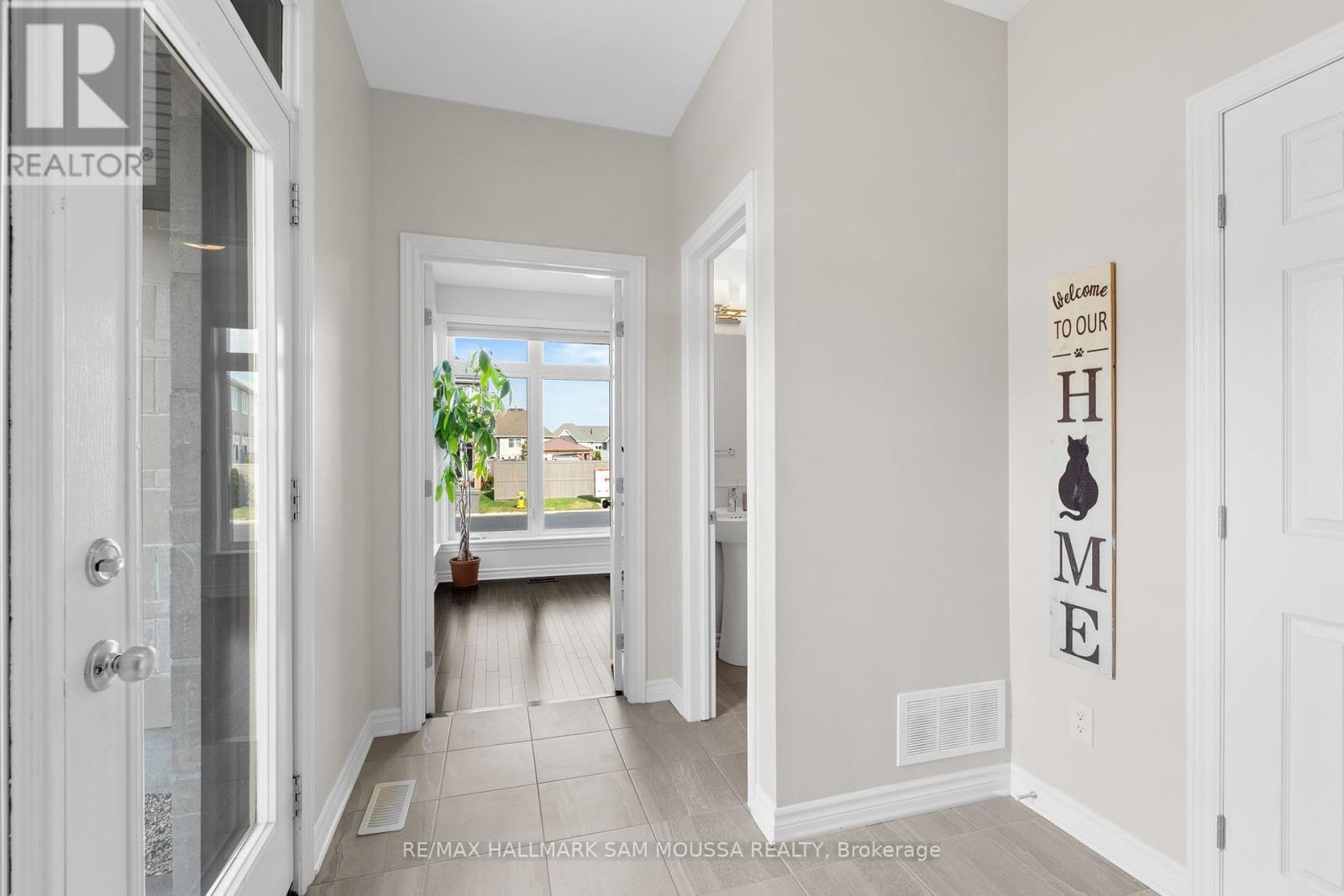 625 Cartographe Street