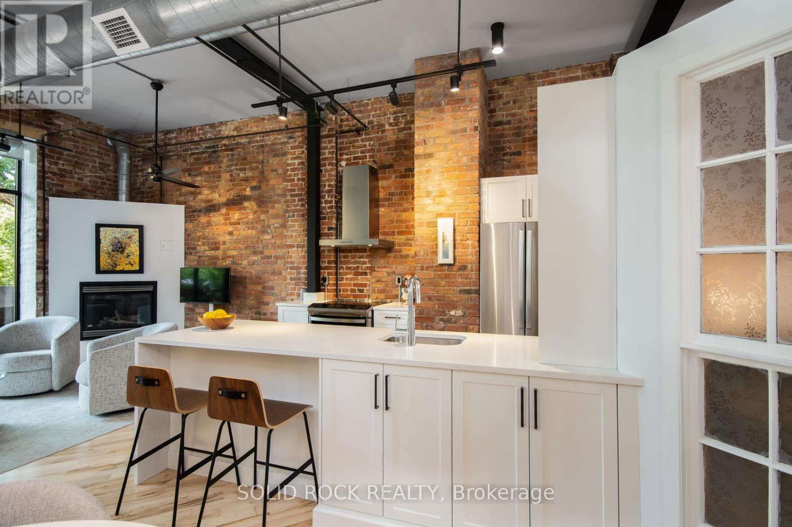 105 - 95 Beech Street