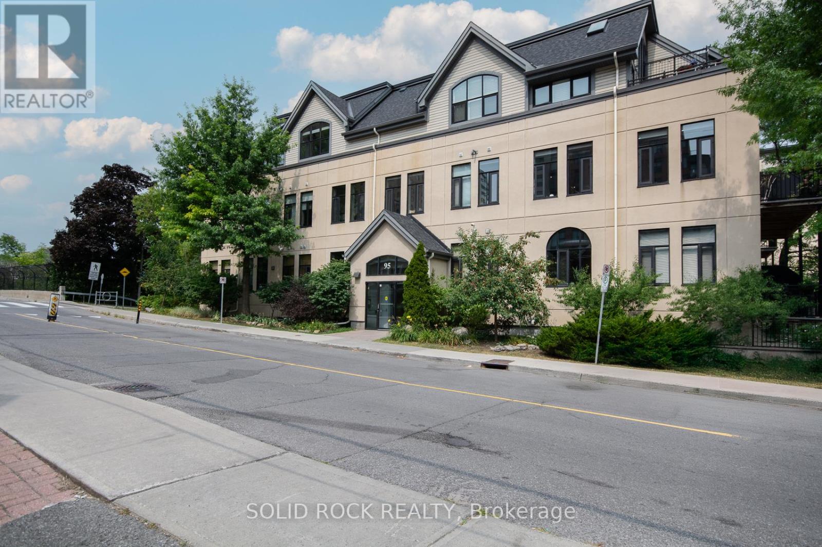 105 - 95 Beech Street