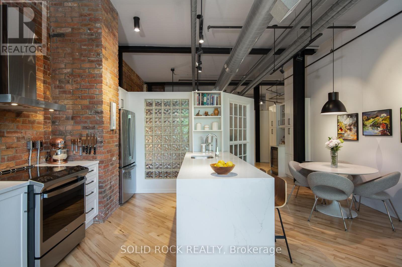 105 - 95 Beech Street