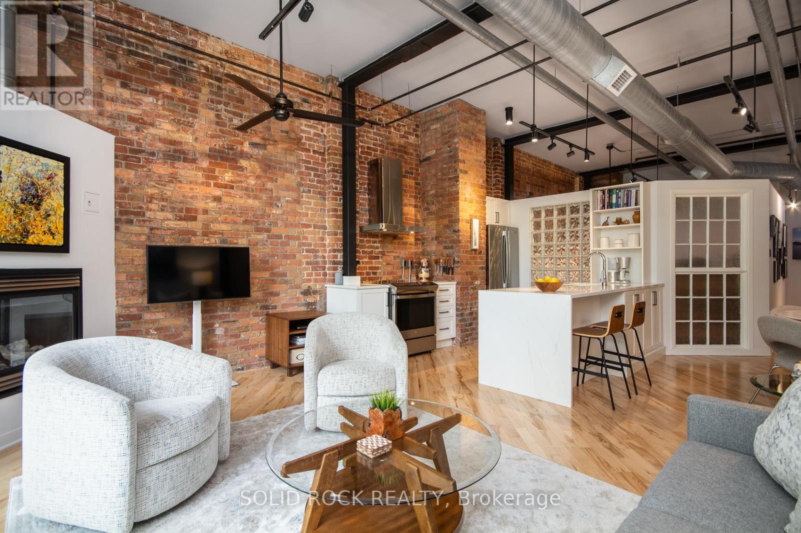 105 - 95 Beech Street