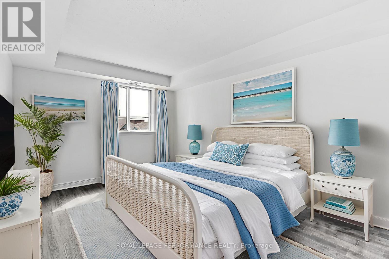 407 - 429 Somerset Street W